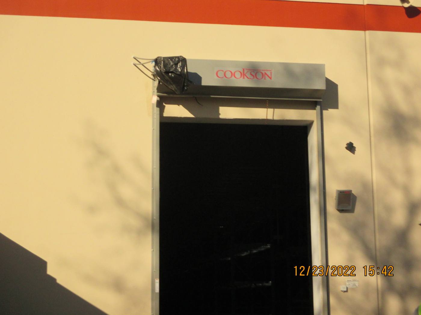 How Long Does a Professional Door Repair Take in Oxnard, CA?